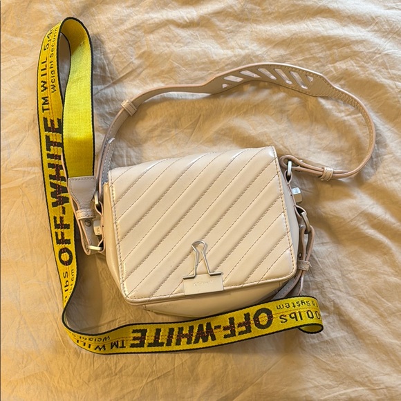 Off-White Cream and Yellow Quilted Crossbody Bag - Picture 1 of 7